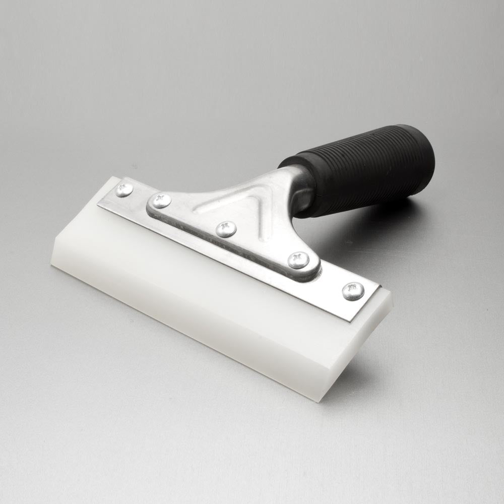 IT013 - 6" Pro Squeegee with Bevelled Blade
