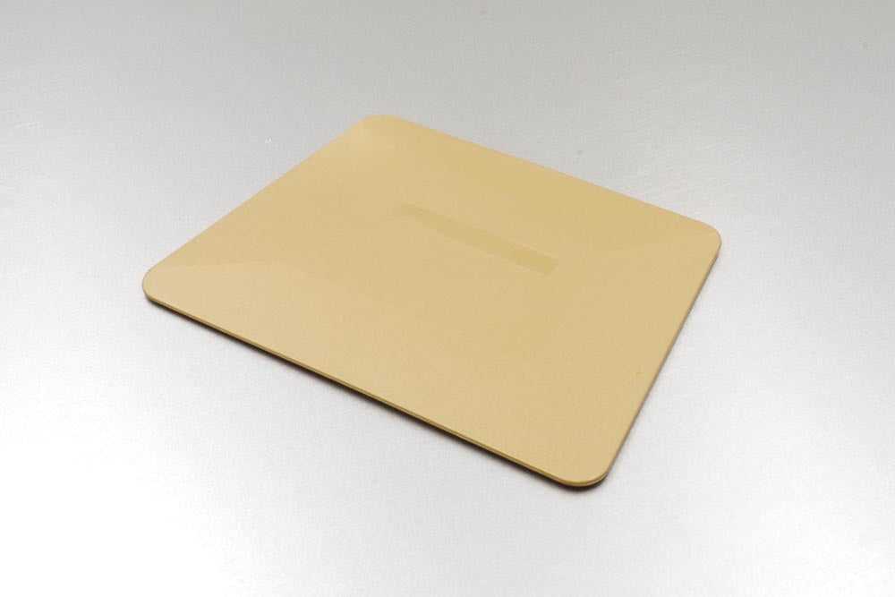 IT103 - Gold Hard Card Squeegee